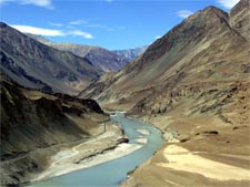 Desert Mountains in Leh1.jpg